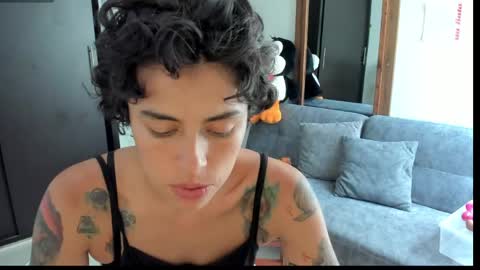 Snapshot of natt_op chatting on May 2026 06:27:02 PM natt_op online show from May 2026 06:27:02 PM