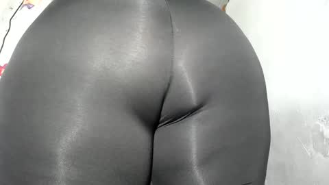 Snapshot of nattasha_foxx chatting on February 2026 02:40:02 AM natalia online show from February 2026 02:40:02 AM