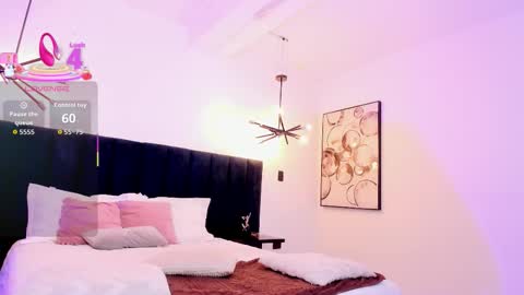 nattashaa online show from November 2025 11:33:01 AM