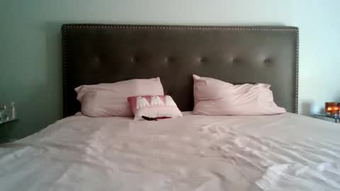 Snapshot of nattay11 chatting on October 2025 05:32:02 PM pinkpearl4you online show from October 2025 05:32:02 PM