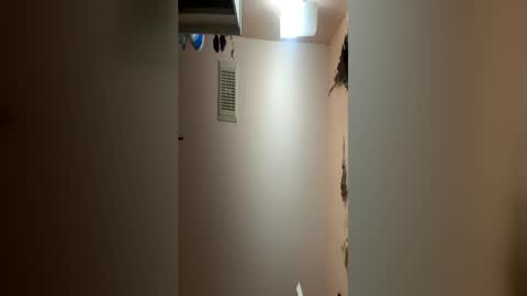 naturebabe666 online show from June 2026 12:16:01 PM