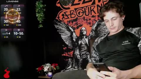 Snapshot of naturesbest951 chatting on November 2025 03:28:01 AM NATURESBEST online show from November 2025 03:28:01 AM