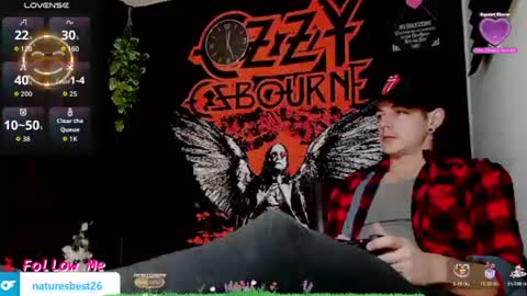 Snapshot of naturesbest951 chatting on November 2025 05:28:02 AM NATURESBEST online show from November 2025 05:28:02 AM