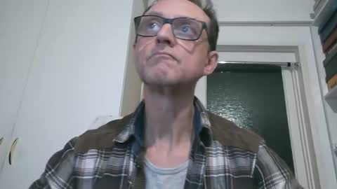 naturista25 online show from November 2025 03:56:02 PM