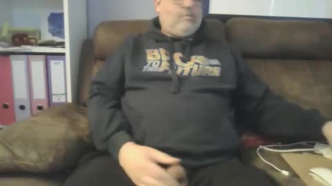 Snapshot of naturistmale45 chatting on January 2025 02:21:01 PM naturistmale45 online show from January 2025 02:21:01 PM