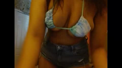 Snapshot of natxurall chatting on November 2025 09:26:02 PM Amara rose online show from November 2025 09:26:02 PM