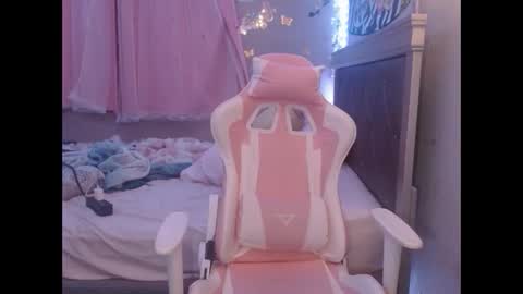 Snapshot of natxurall chatting on March 2026 08:49:01 AM Amara rose online show from March 2026 08:49:01 AM