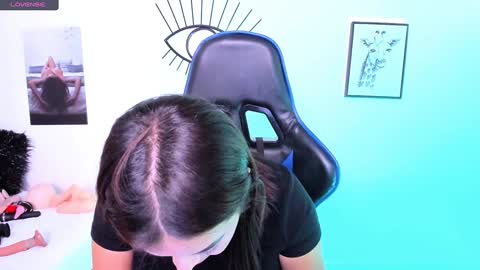 Natalia online show from January 2025 03:44:01 PM