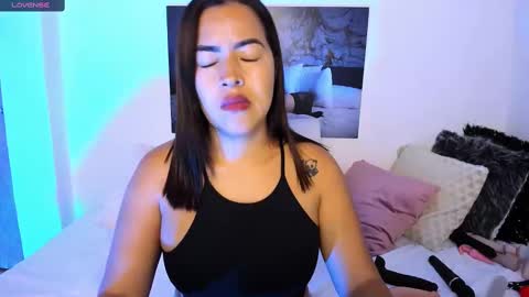 Natalia online show from February 2025 11:45:01 PM