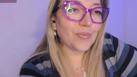 Nataly online show from May 2026 12:18:01 AM