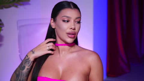 Snapshot of natydesiree chatting on December 2024 01:40:02 AM Naty online show from December 2024 01:40:02 AM