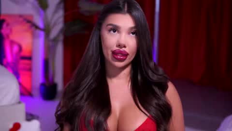 Naty online show from February 2026 08:02:01 PM