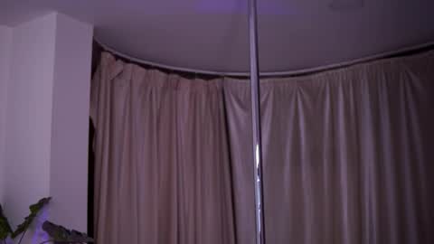 Naty online show from February 2026 08:08:02 PM