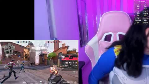 Snapshot of natykiss_ chatting on November 2025 09:39:01 PM Naty online show from November 2025 09:39:01 PM