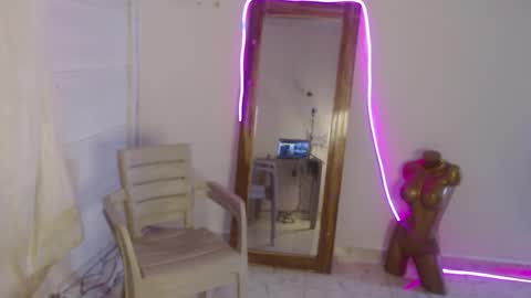 Stella Mcqueen online show from February 2026 01:51:01 PM