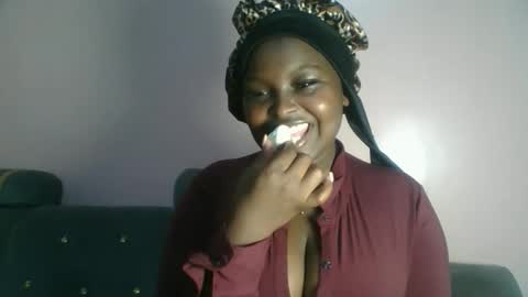naughti_garlie online show from April 2026 05:49:01 PM