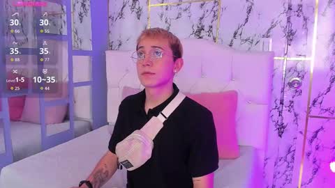 Snapshot of naughty__chris chatting on November 2025 01:22:01 PM Christopher Chris online show from November 2025 01:22:01 PM