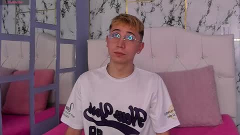 Snapshot of naughty__chris chatting on November 2025 01:25:02 PM Christopher Chris online show from November 2025 01:25:02 PM