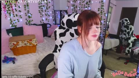 Snapshot of naughty_bella99 chatting on December 2024 07:49:01 PM bella online show from December 2024 07:49:01 PM