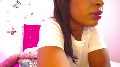 Snapshot of naughty_choko chatting on March 2026 01:16:02 AM L I S S online show from March 2026 01:16:02 AM