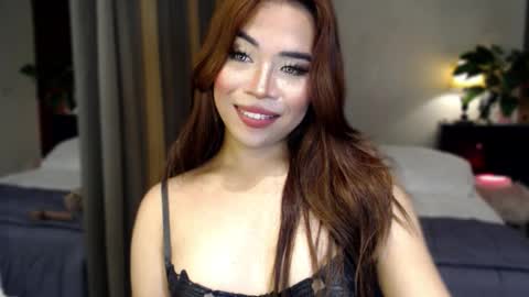 Snapshot of naughty_dreamerxxx chatting on November 2025 04:40:01 PM Queen Jess online show from November 2025 04:40:01 PM