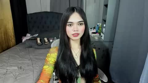 emma online show from April 2026 02:14:02 PM