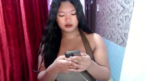 Snapshot of naughty_kate18 chatting on April 2026 02:28:01 PM KATE online show from April 2026 02:28:01 PM