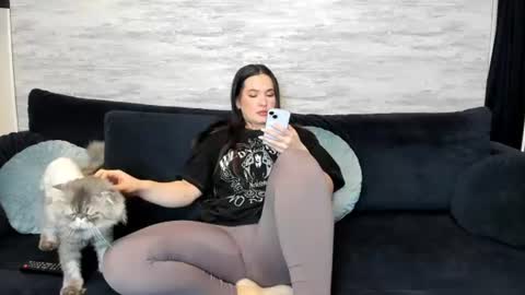 Snapshot of naughty_princesse chatting on June 2026 11:18:02 PM Elena online show from June 2026 11:18:02 PM