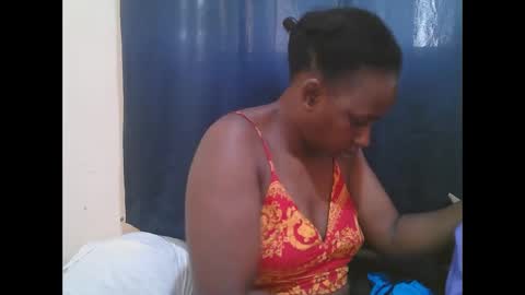 Snapshot of naughty_slender2 chatting on October 2025 06:34:01 AM jn online show from October 2025 06:34:01 AM