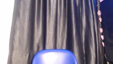 laura online show from March 2026 05:19:01 AM