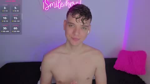 Snapshot of naughty_twink_ chatting on July 2026 04:44:02 PM Noah online show from July 2026 04:44:02 PM
