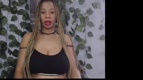 Snapshot of naughty_xxbunny chatting on January 2025 06:24:02 AM beauty online show from January 2025 06:24:02 AM