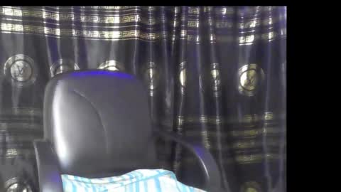 Snapshot of naughty_xxbunny chatting on November 2025 06:00:02 PM beauty online show from November 2025 06:00:02 PM