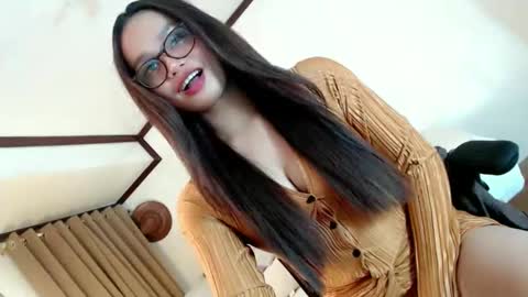 bella online show from January 2026 03:06:01 PM