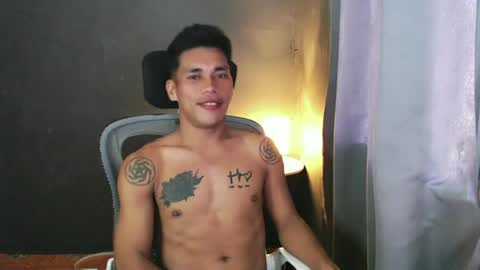 naughtyfuck_boy online show from June 2026 12:24:02 AM