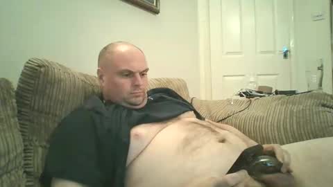 NaughtyGadget online show from April 2026 07:15:01 PM