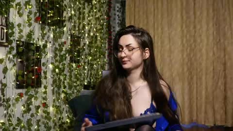 Snapshot of naughtyhomemade17 chatting on May 2026 06:44:02 AM Mya Alexya online show from May 2026 06:44:02 AM