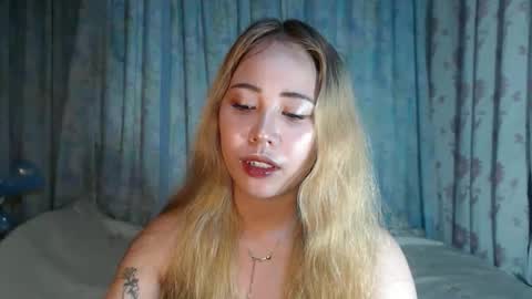Snapshot of naughtyhotsexyjean chatting on April 2026 06:54:02 PM miss jean online show from April 2026 06:54:02 PM