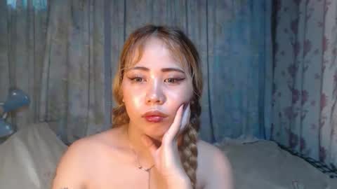 Snapshot of naughtyhotsexyjean chatting on April 2026 10:18:01 PM miss jean online show from April 2026 10:18:01 PM