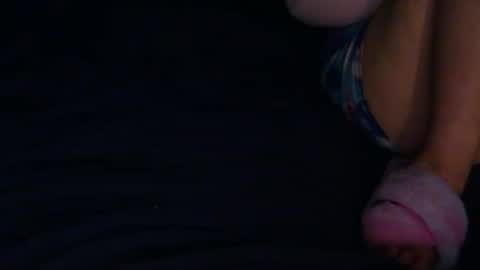 Snapshot of naughtyhotwifeni89 chatting on February 2025 09:37:01 PM Naughty Hot Wife n I online show from February 2025 09:37:01 PM