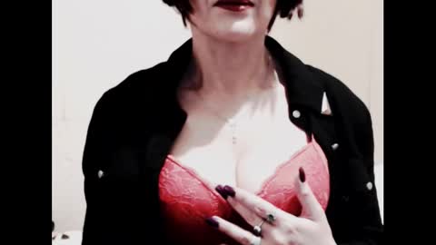 Jenny online show from November 2025 12:21:01 AM