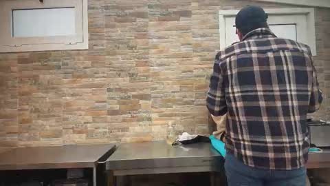 ANDREA STEPH  MIKE online show from November 2025 10:31:01 AM