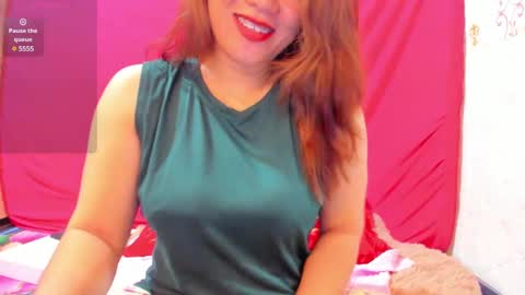 marvie mhavz online show from March 2025 01:05:02 PM