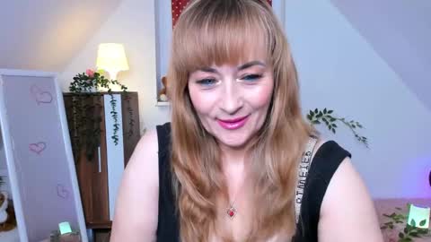 Milana - on air every day except Wednesday from 9 pm to 4 am European time online show from October 2025 07:51:01 PM