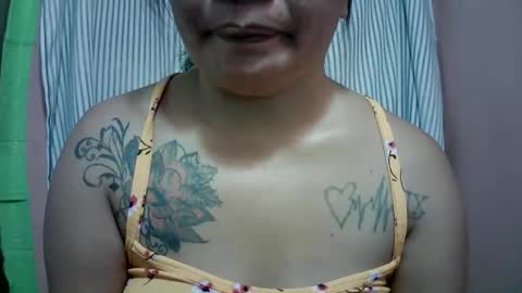 naughtymom_33 online show from March 2026 02:10:01 PM