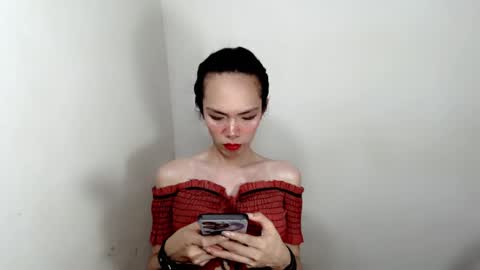 Snapshot of naughtypetiteangel chatting on October 2025 12:33:02 AM naughtypetiteangel online show from October 2025 12:33:02 AM