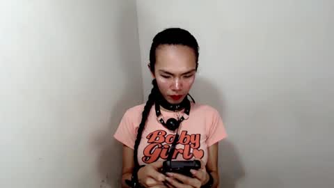 Snapshot of naughtypetiteangel chatting on November 2025 05:29:02 AM naughtypetiteangel online show from November 2025 05:29:02 AM