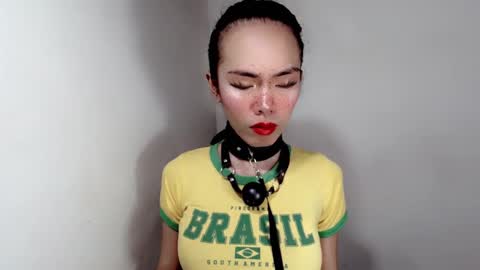 Snapshot of naughtypetiteangel chatting on November 2025 11:48:01 PM naughtypetiteangel online show from November 2025 11:48:01 PM