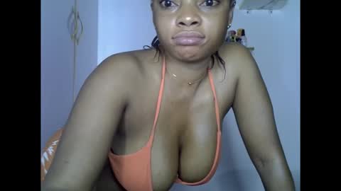 Snapshot of naughtyxcuntx chatting on November 2025 06:34:02 AM naughtyxcuntx online show from November 2025 06:34:02 AM