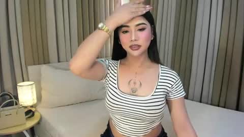 naughtyy_hunk_niel online show from June 2026 07:27:02 AM